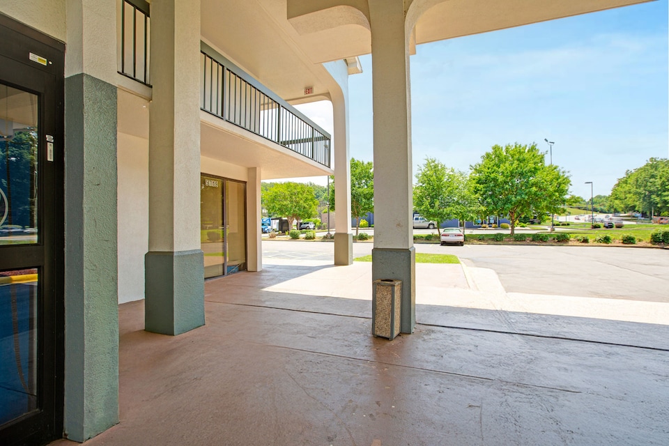 Townhouse Winston Salem - University, Winston-Salem, NC, Winston-Salem, NC