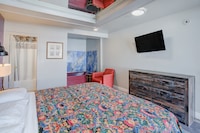 Hotel O Miami Inn & Suites Chicago Midway Airport