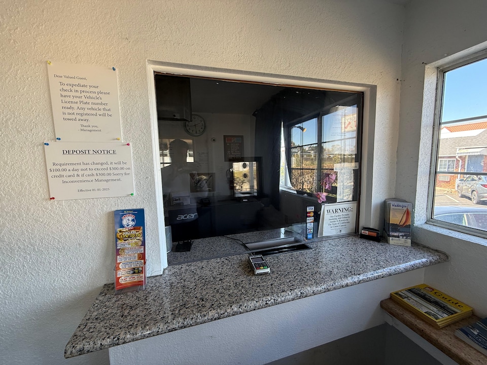 Discovery Inn Vallejo I 80 Near Napa CA, Vallejo CA, Vallejo CA