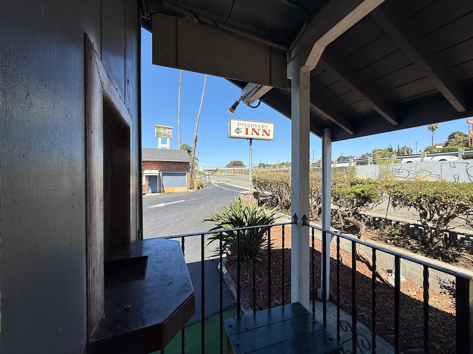 Discovery Inn Near Six Flags Vallejo Napa Valley CA, Vallejo CA, Vallejo CA