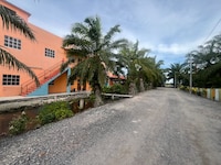 Capital O 91206 Homestay Pelangi Ban Pecah. (muslim Only) 