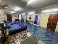 Hotel O Pelangi Ban Pecah Homestay (Muslim Only)