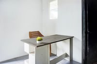 OYO 94768 Al-hamra Guest House