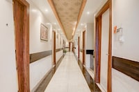 Townhouse Oak Amity University Patna Formerly The Golden Crown