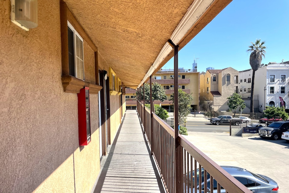 Travel Inn Downtown LA, Los Angeles, North Hollywood, CA