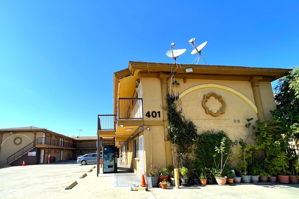 Travel Inn Downtown LA, Los Angeles, North Hollywood, CA