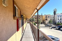 Travel Inn Downtown LA