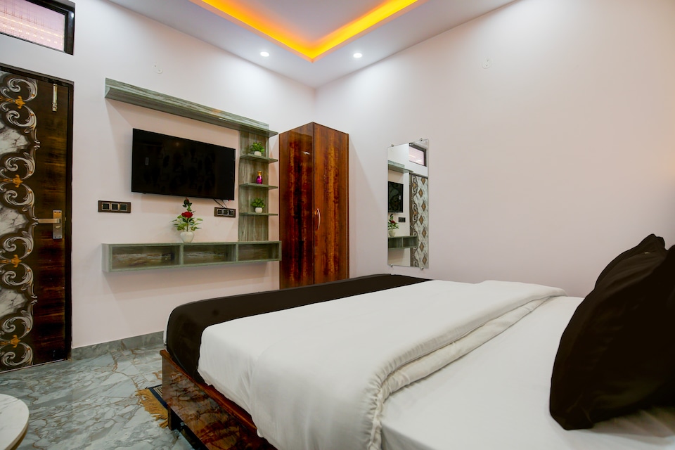 Hotel O Royal Grand Inn, Panchkula, Panchkula