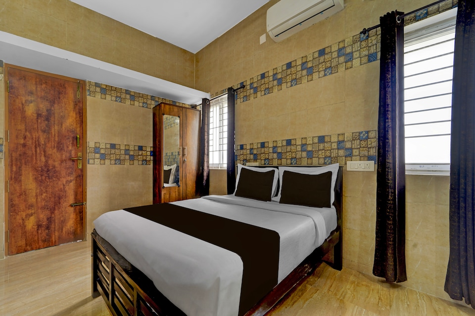 Hotel O Hush Haven , Avinashi Road Coimbatore, Coimbatore
