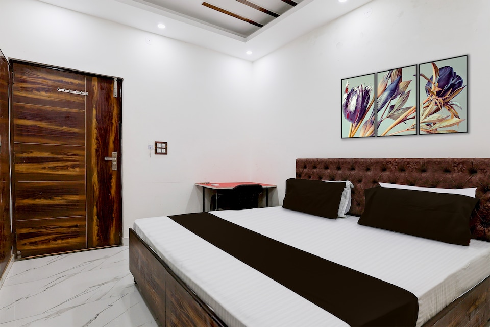 Super Hotel O Vaibhav Homestay , Dehradun ISBT, Dehradun