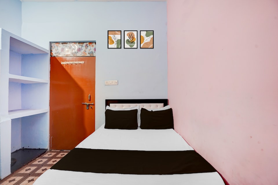 Hotel O Jannat Galaxy, Aliganj Lucknow, Lucknow