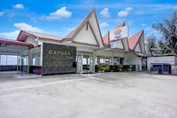 OYO 94772 Gapura Hotel