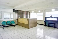 OYO 94772 Gapura Hotel