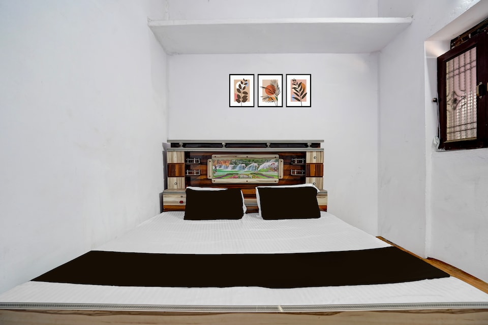 SPOT ON Lodge & Restaurant, Mumfordganj Allahabad, Prayagraj