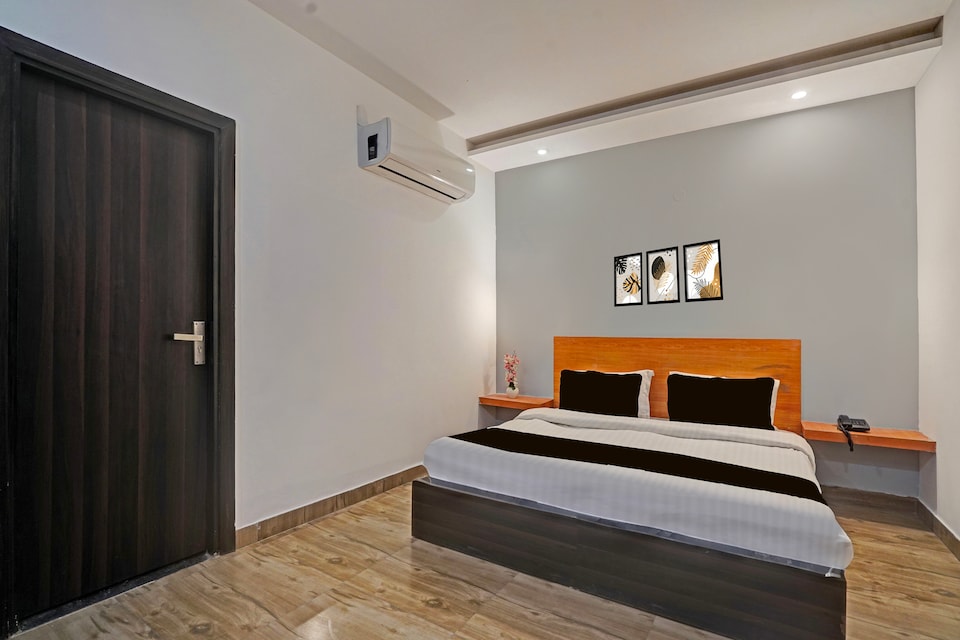 Super Townhouse Sector 9 Gurgaon, Old Gurgaon, Gurgaon