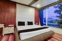 Collection O Lodha Experia Mall Dombiwali Formerly RR Suites