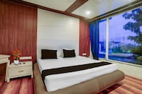 Collection O Lodha Experia Mall Dombiwali Formerly RR Suites