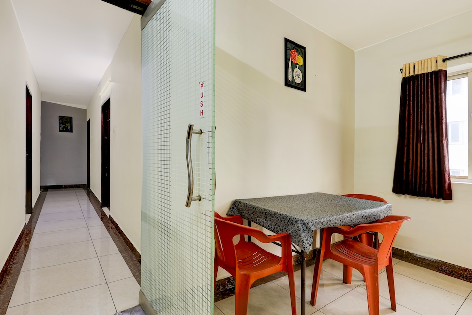 Super OYO Hotel O Benz Circle Vijayawada, MG Road Vijayawada, विजयवाड़ा