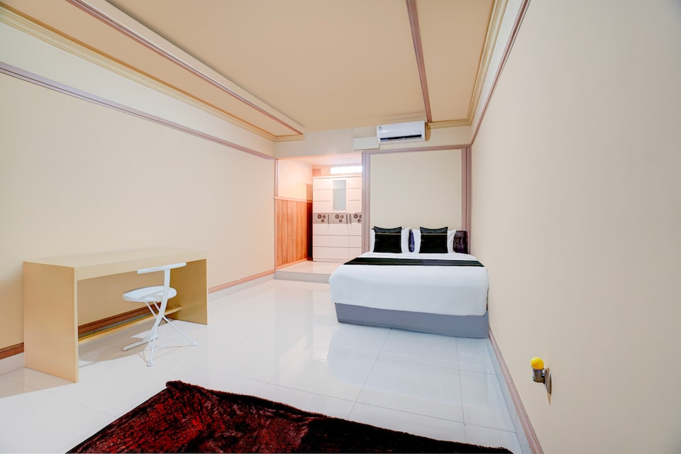 OYO 94778 Seven Residence, Bekasi Kota, Bekasi