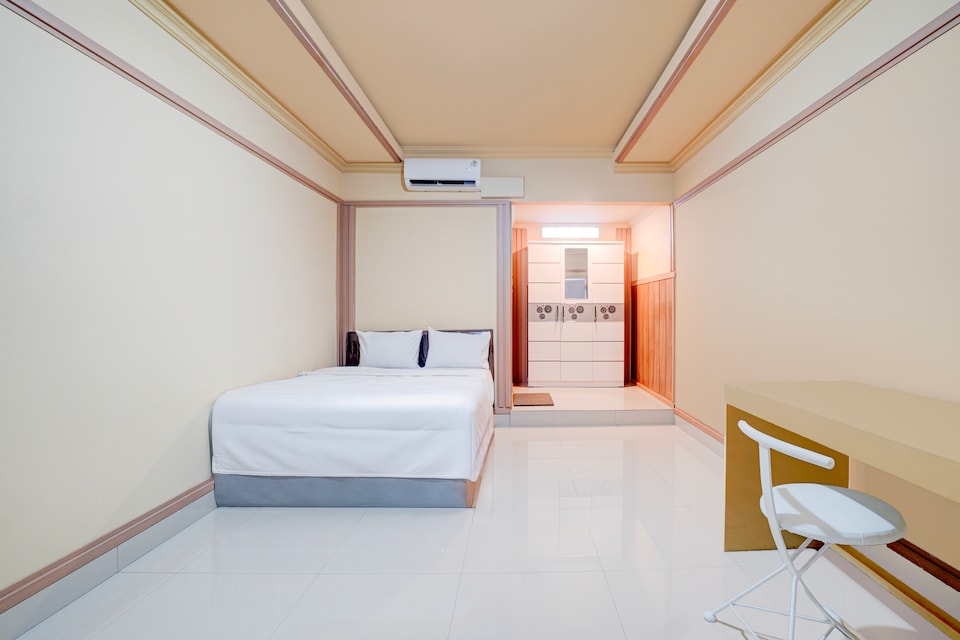 OYO 94778 Seven Residence, Bekasi Kota, Bekasi