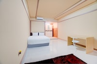 OYO 94778 Seven Residence