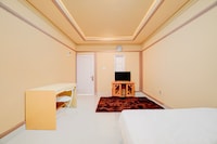 OYO 94778 Seven Residence