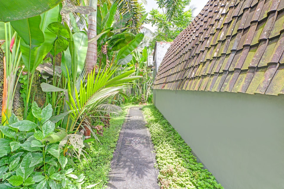 OYO 94782 Loka Loka Ubud, Gianyar, Bali