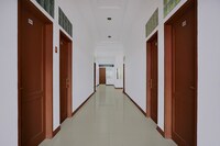 Hotel O Medan near Sun Plaza formerly Medan Baru House