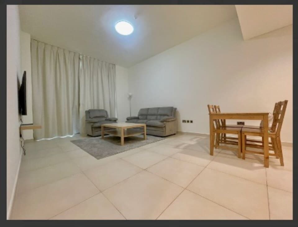  One Bedroom Apartment , Madinat Zayed Abu Dhabi, Abu Dhabi