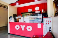 OYO 94787 Hotel Mulana
