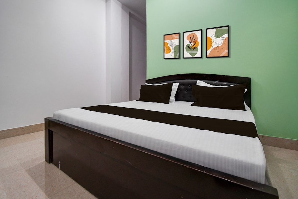 Hotel O Rukmani Lawn, Vikas Nagar Lucknow, Lucknow