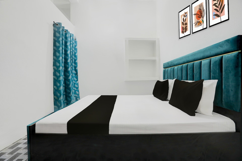 Royal Star Hotel, Civil Lines - High Court, Prayagraj