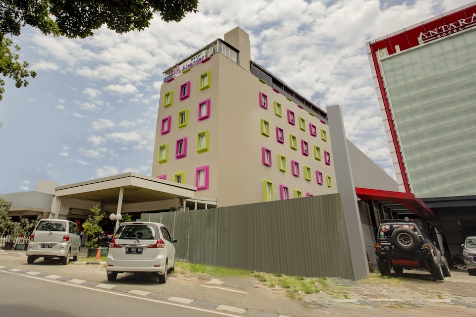 Capital O 94792 Aleander Hotel, Tanah Abang, Jakarta