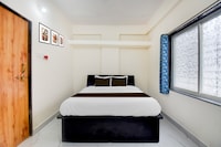 SPOT ON Hide Away Inn 