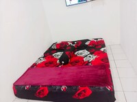 OYO 94794 Wisma Rahayu 1