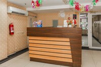 Capital O 94796 Apartment Mutiara Bekasi