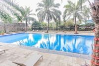 Capital O 94796 Apartment Mutiara Bekasi
