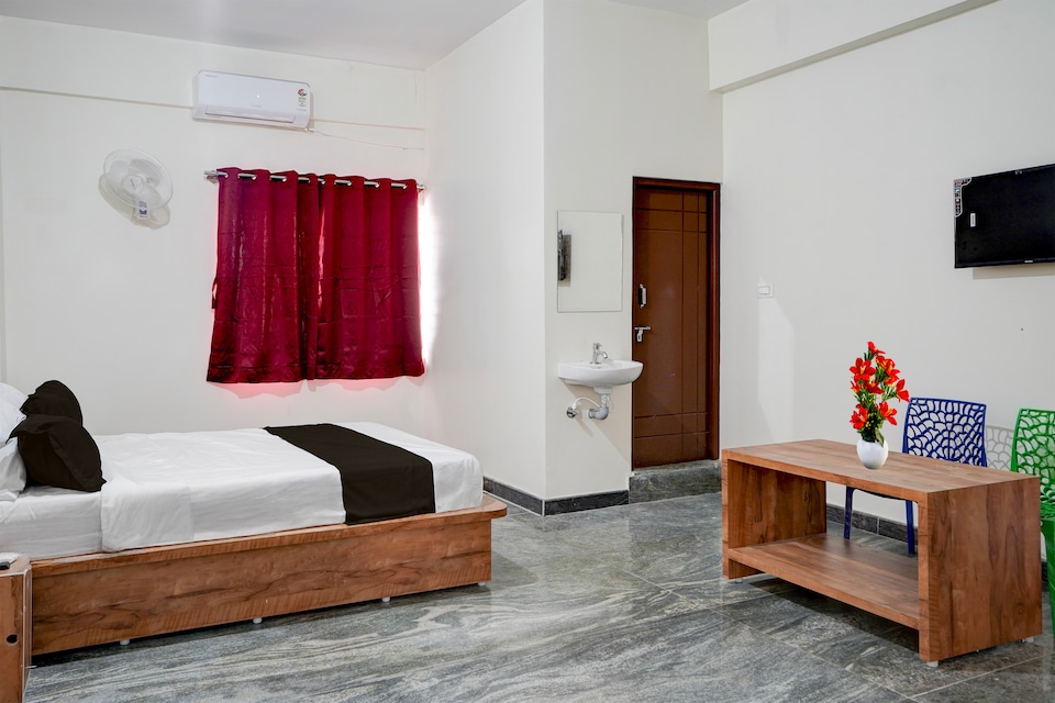 Hotel O Jodi Sri Muneshwara Swamy Temple, Peenya Bangalore, Bangalore