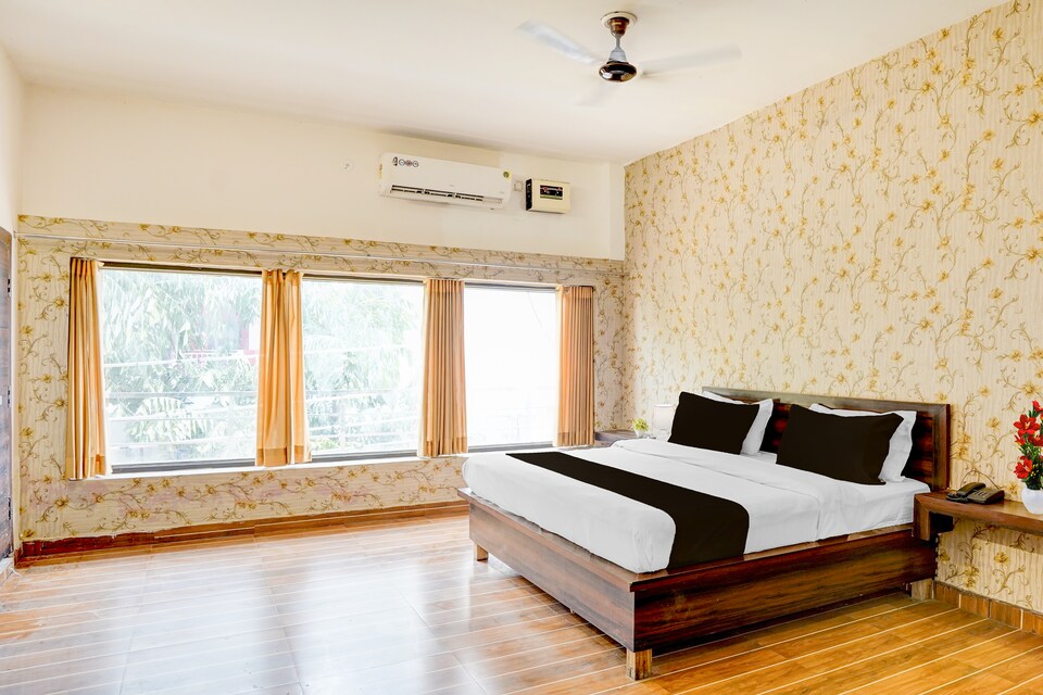 Hotel O Raj Ambessy, Rudrapur, Rudrapur