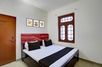 Hotel O Crystal Crown