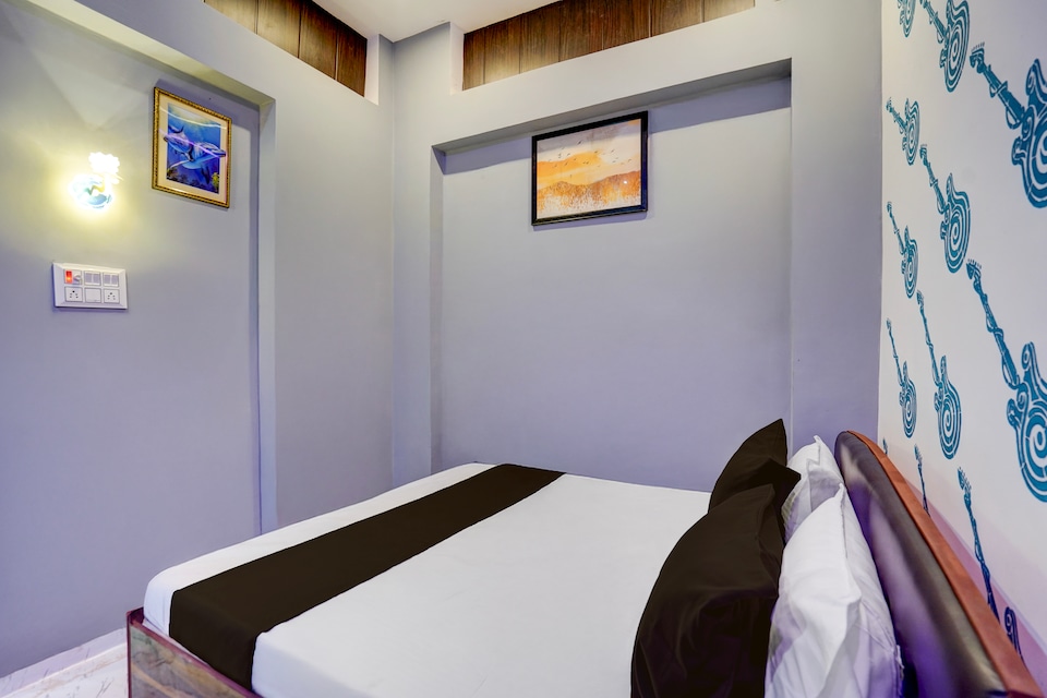 SPOT ON Surya Hotel, Rambagh Allahabad, Prayagraj