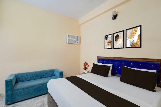 Hotel O ONMT Inter College Kanpur Formerly Mangalam Palace