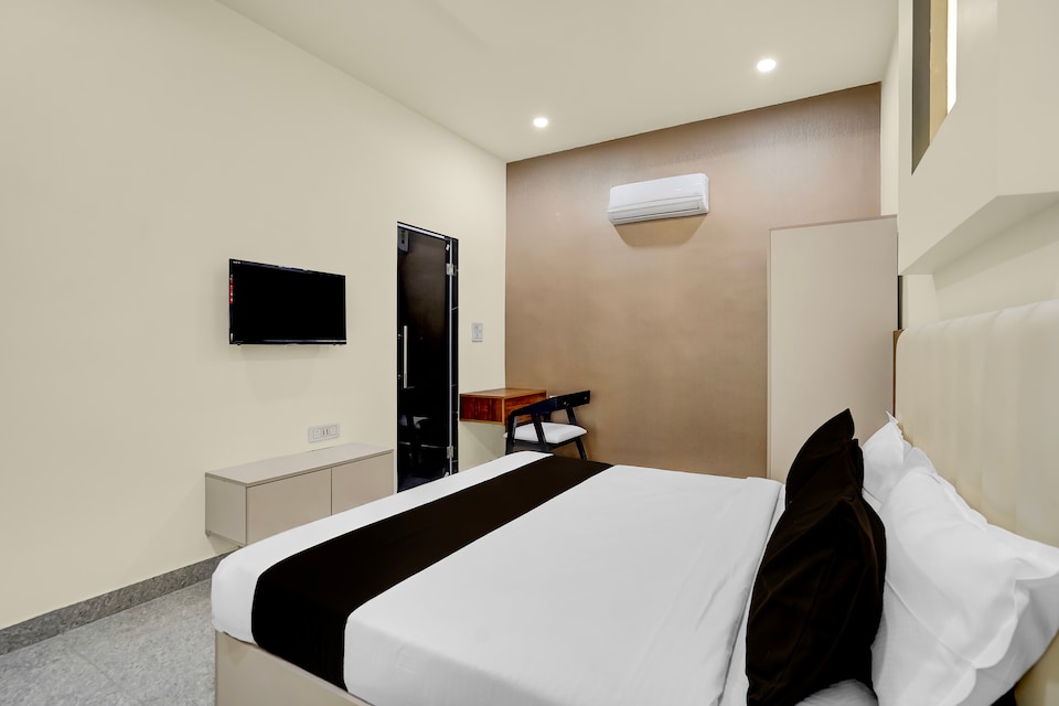 Townhouse Subharti University Meerut Formerly Hotel Celebration, Meerut, Meerut