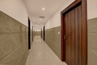 Super Townhouse Subharti University Meerut Formerly Hotel Celebration
