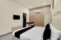 Townhouse Subharti University Meerut Formerly Hotel Celebration