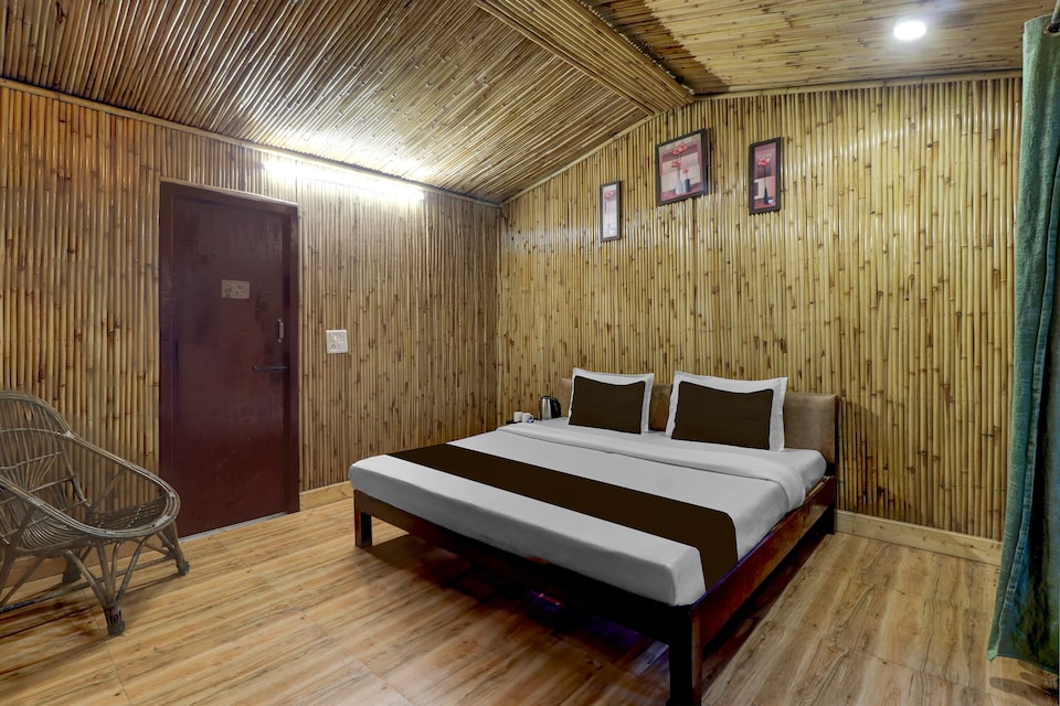 HOTEL O HISAR WALA RESORT , Barlowganj, Mussoorie