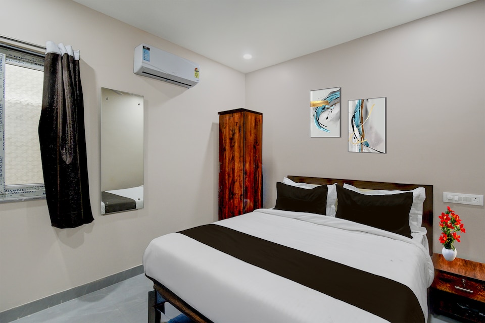 Collection O Chaitanyapuri Metro Station Hyderabad, Dilsukhnagar - Kothapet, Hyderabad