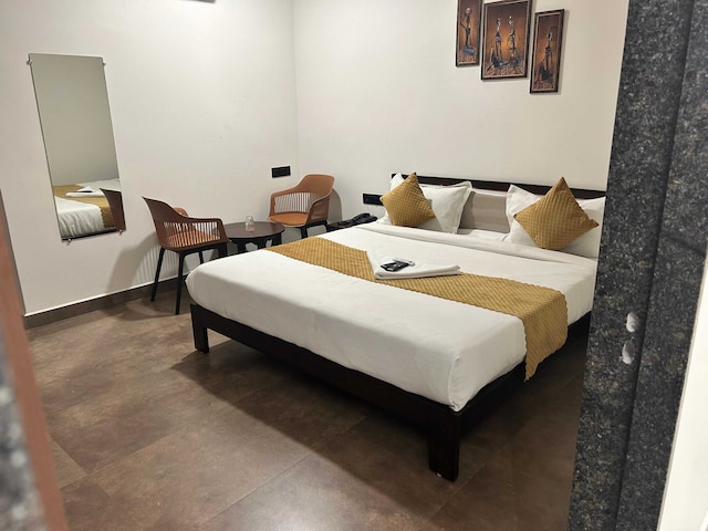 Collection O Chaitanyapuri Metro Station Hyderabad