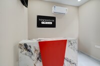Super Townhouse Chaitanyapuri Metro Station Hyderabad