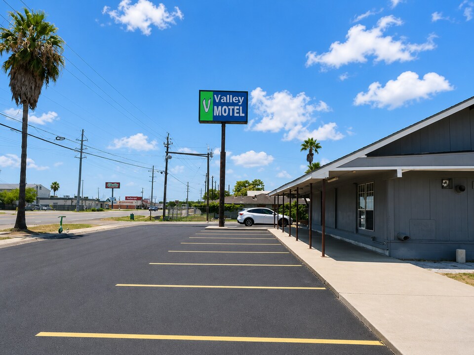 Valley Motel Corpus Christi Near Airport I 37, Corpus Chrisit TX, Corpus Christi TX